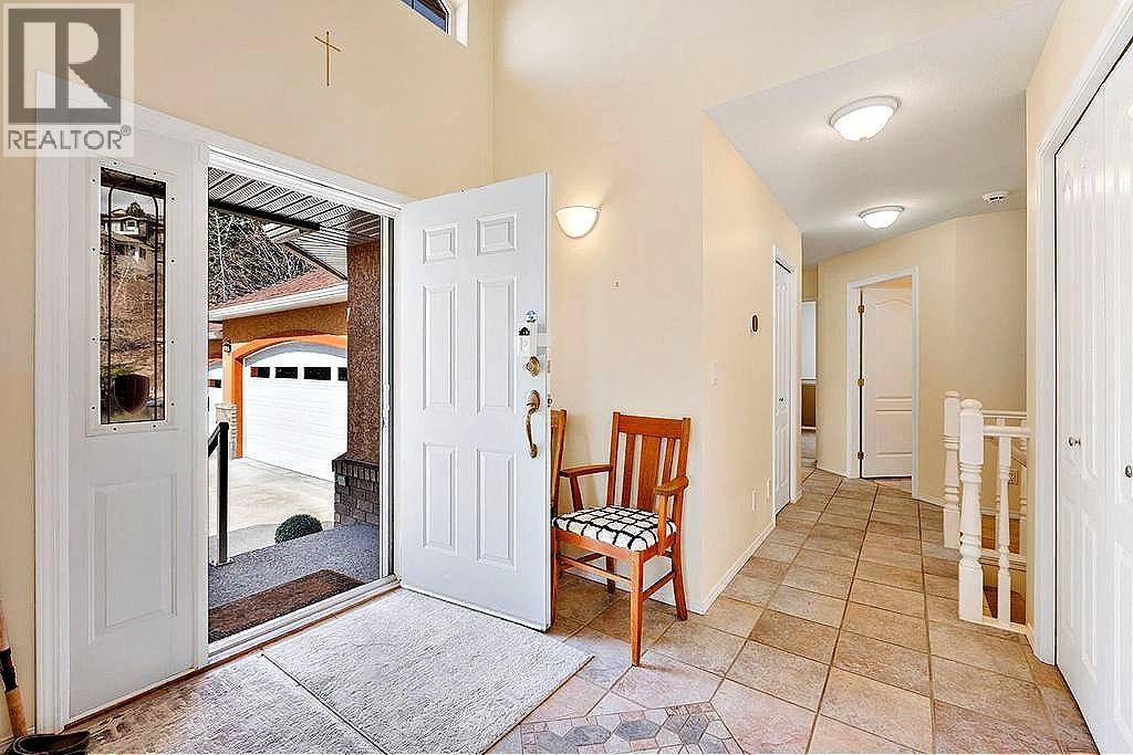  5205 MacNeill Court, Peachland