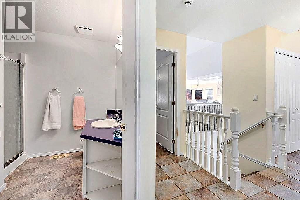  5205 MacNeill Court, Peachland