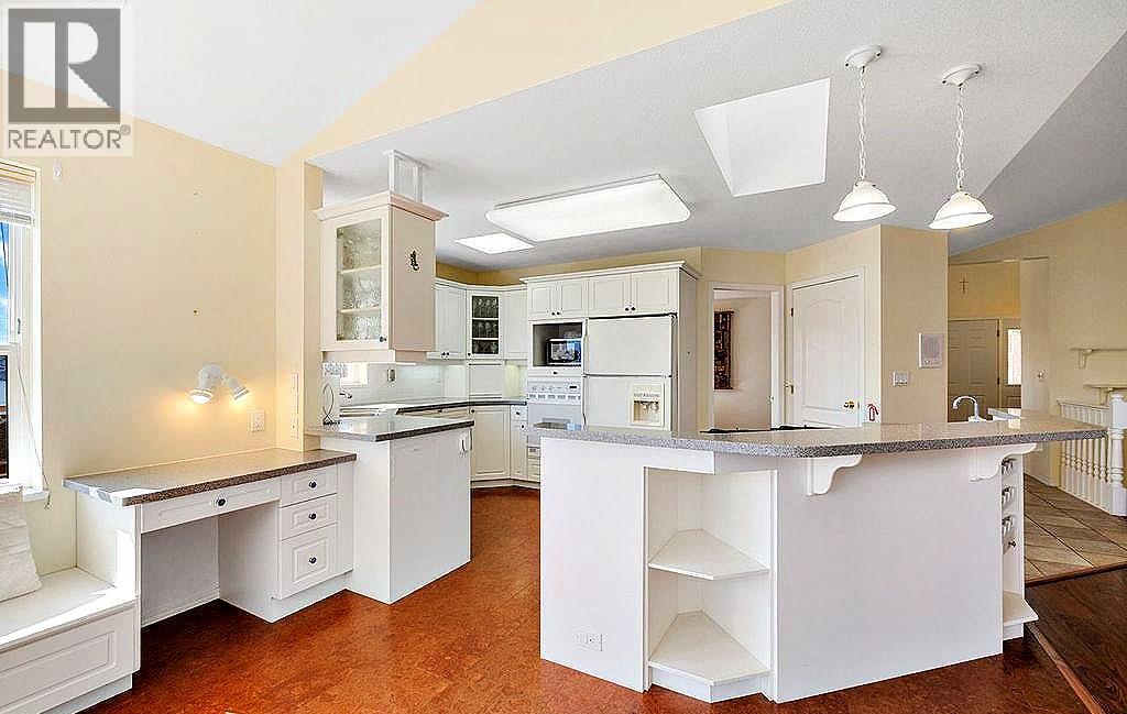  5205 MacNeill Court, Peachland