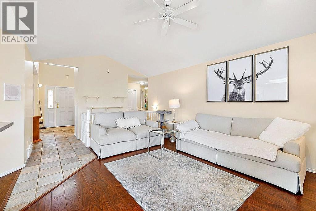  5205 MacNeill Court, Peachland