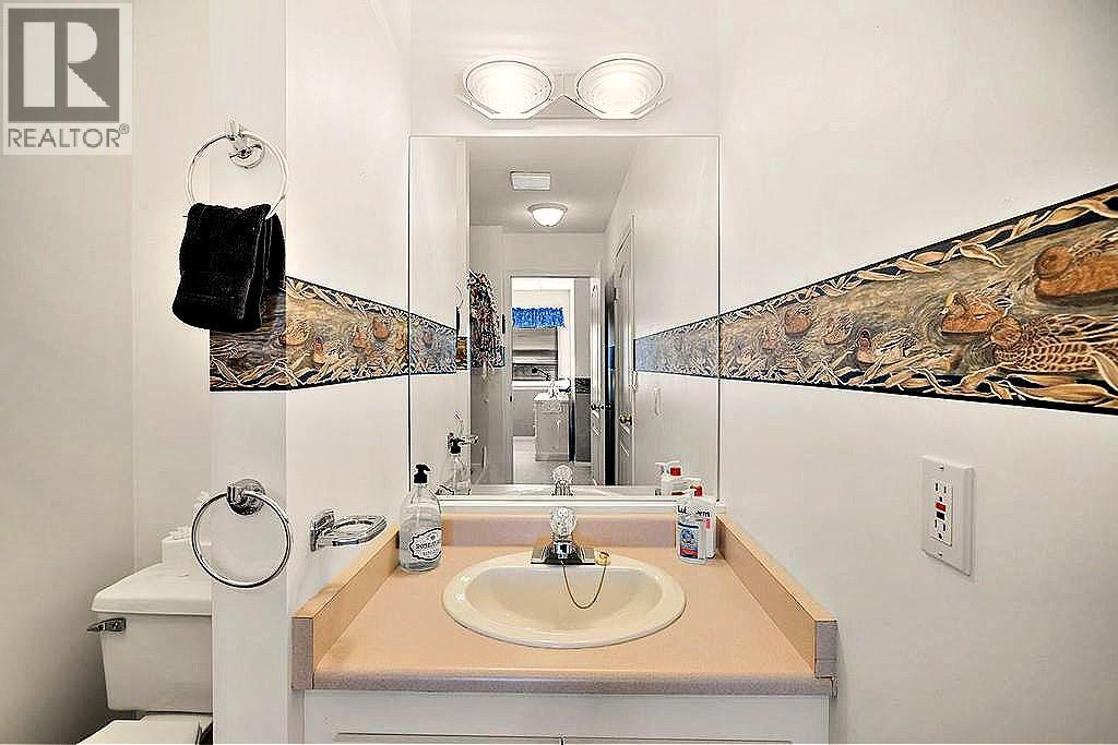  5205 MacNeill Court, Peachland