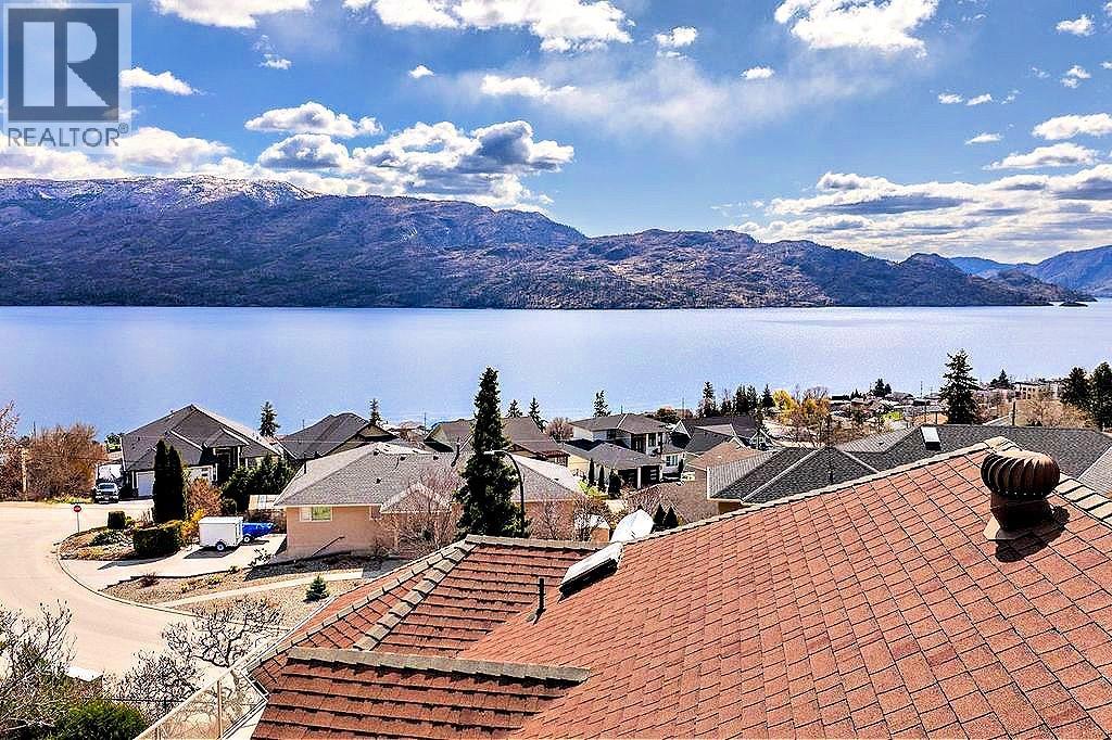  5205 MacNeill Court, Peachland
