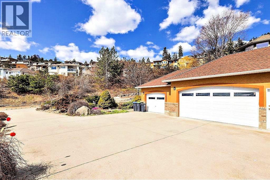  5205 MacNeill Court, Peachland