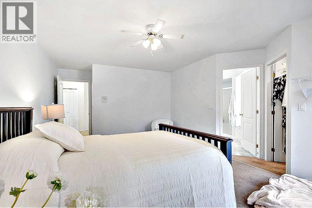  5205 MacNeill Court, Peachland