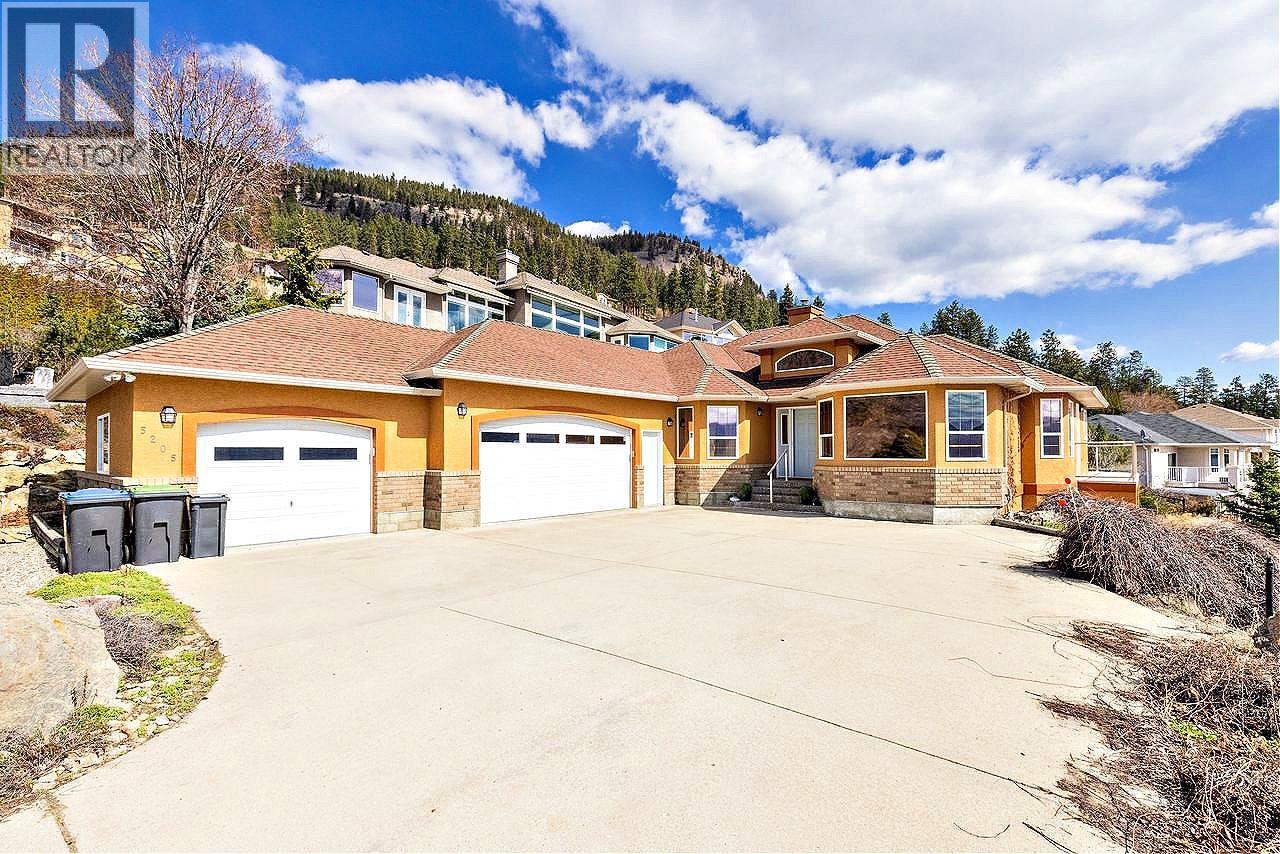  5205 MacNeill Court, Peachland