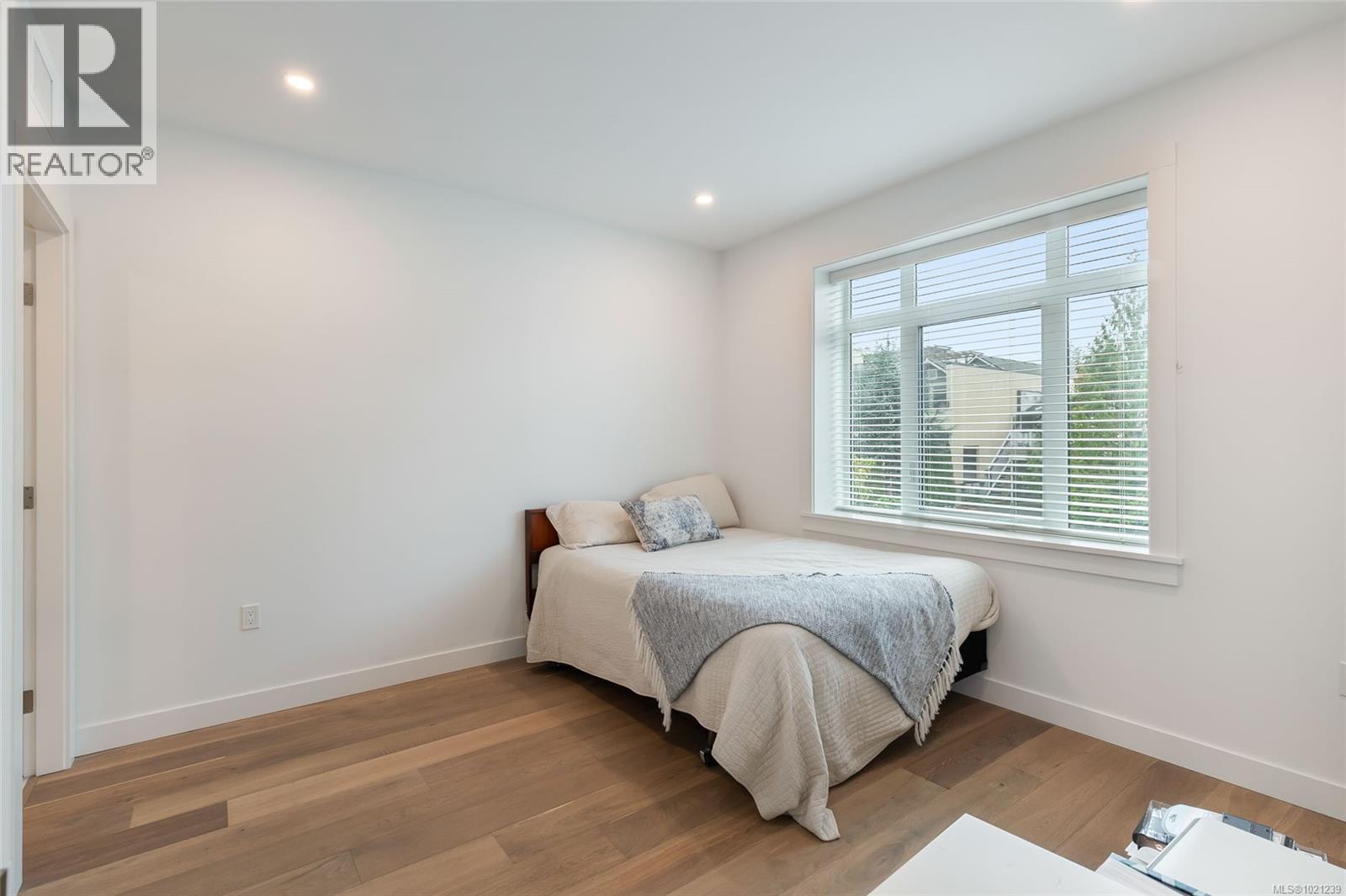 8 180 First Ave W, Qualicum Beach