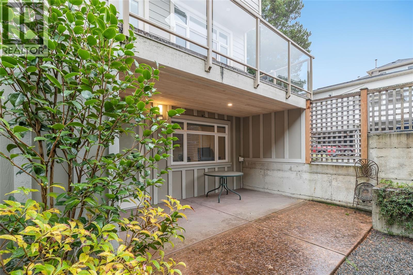 8 180 First Ave W, Qualicum Beach