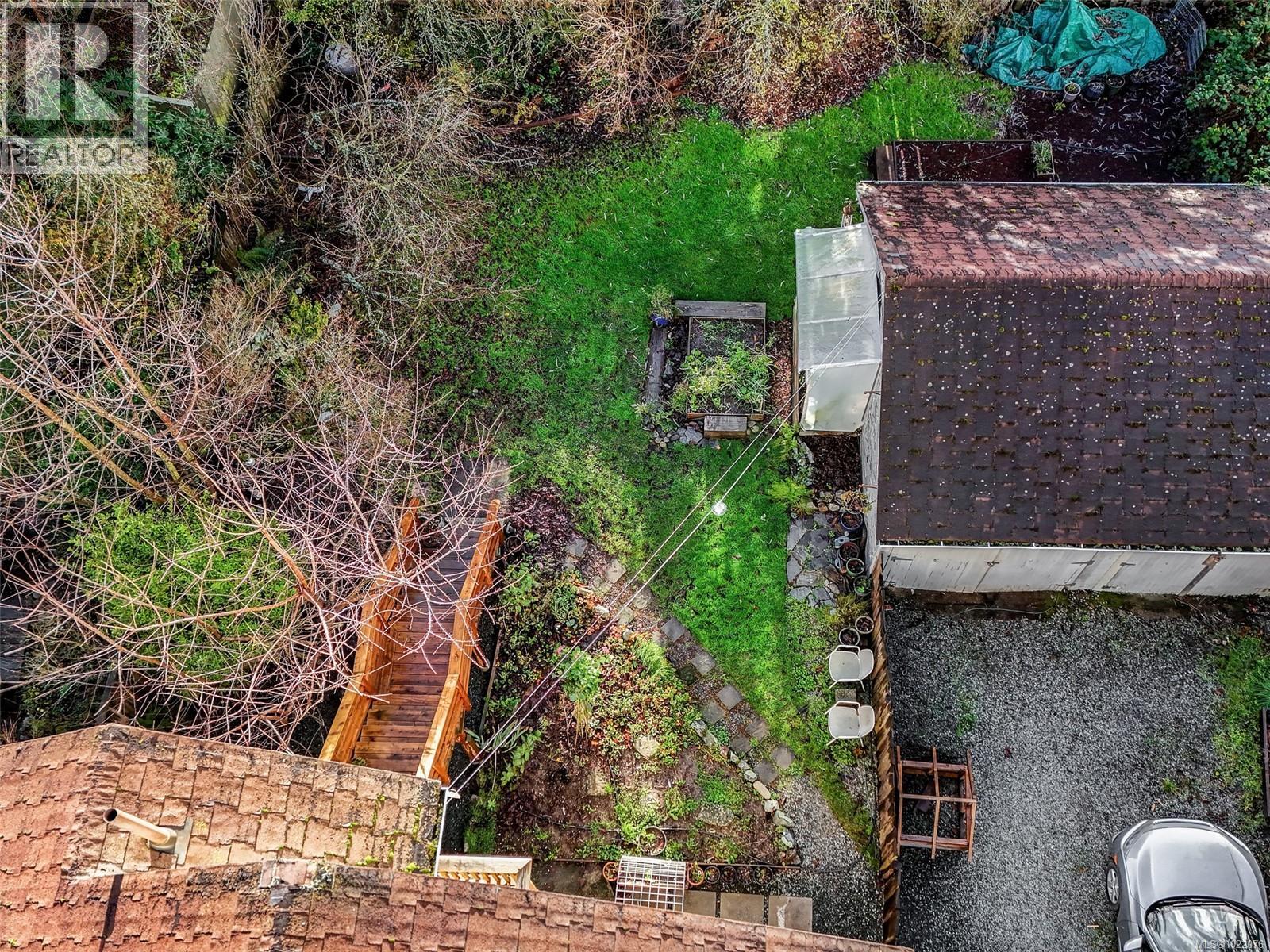 1029 Queens Ave, Victoria