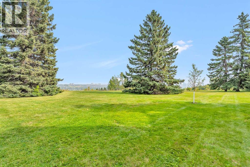 Single Family House for Sale in   Cedar Crescent SW Spruce Cliff Calgary 