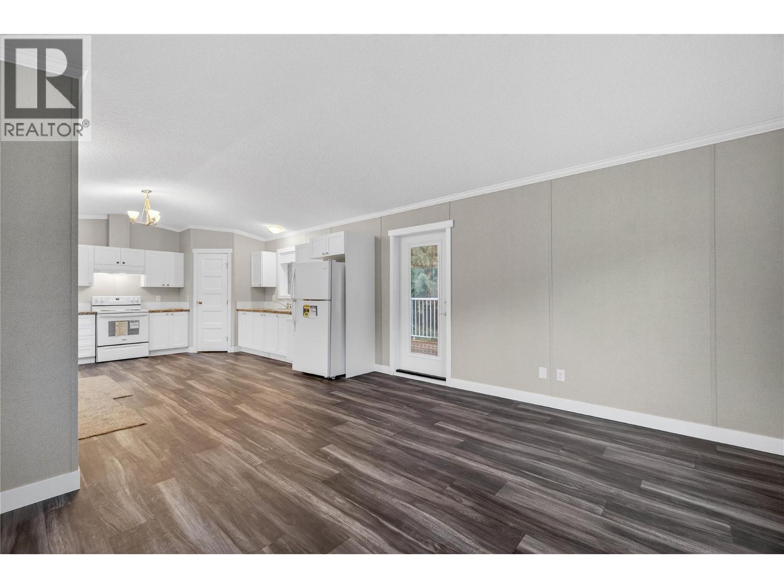 #9 3063 Hornsberger Road - 25