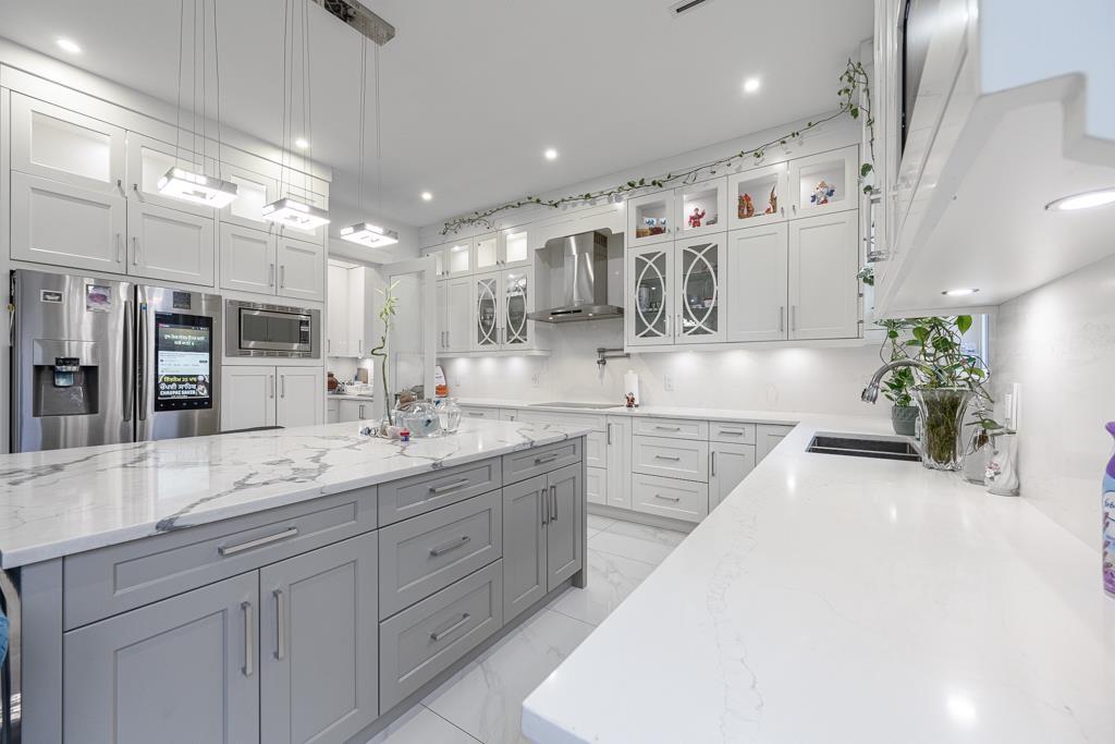 13306 90 AVENUE, Surrey