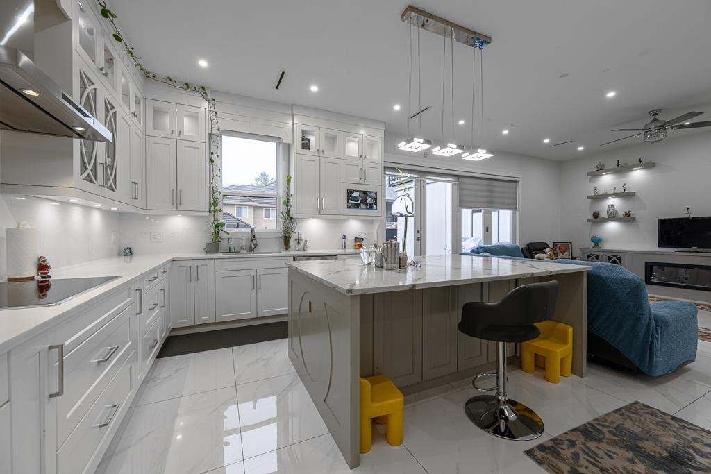 13306 90 AVENUE, Surrey