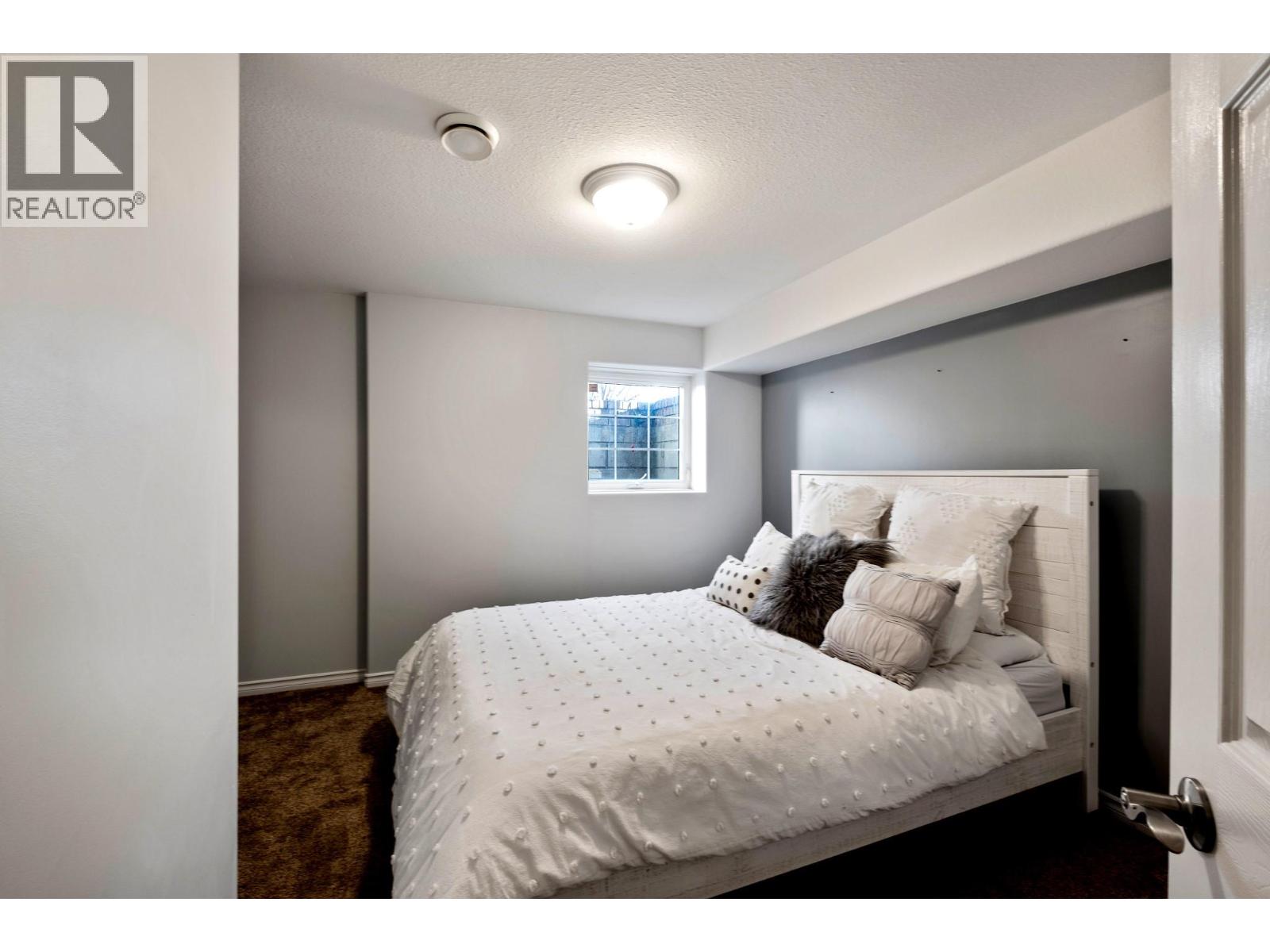  434 Providence Avenue, Kelowna