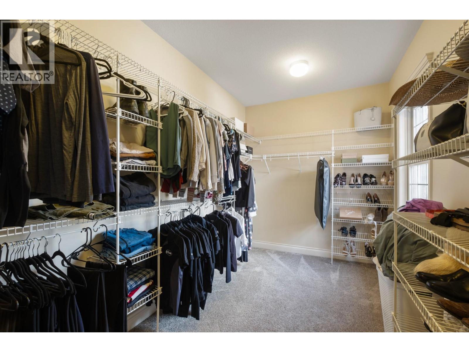  434 Providence Avenue, Kelowna