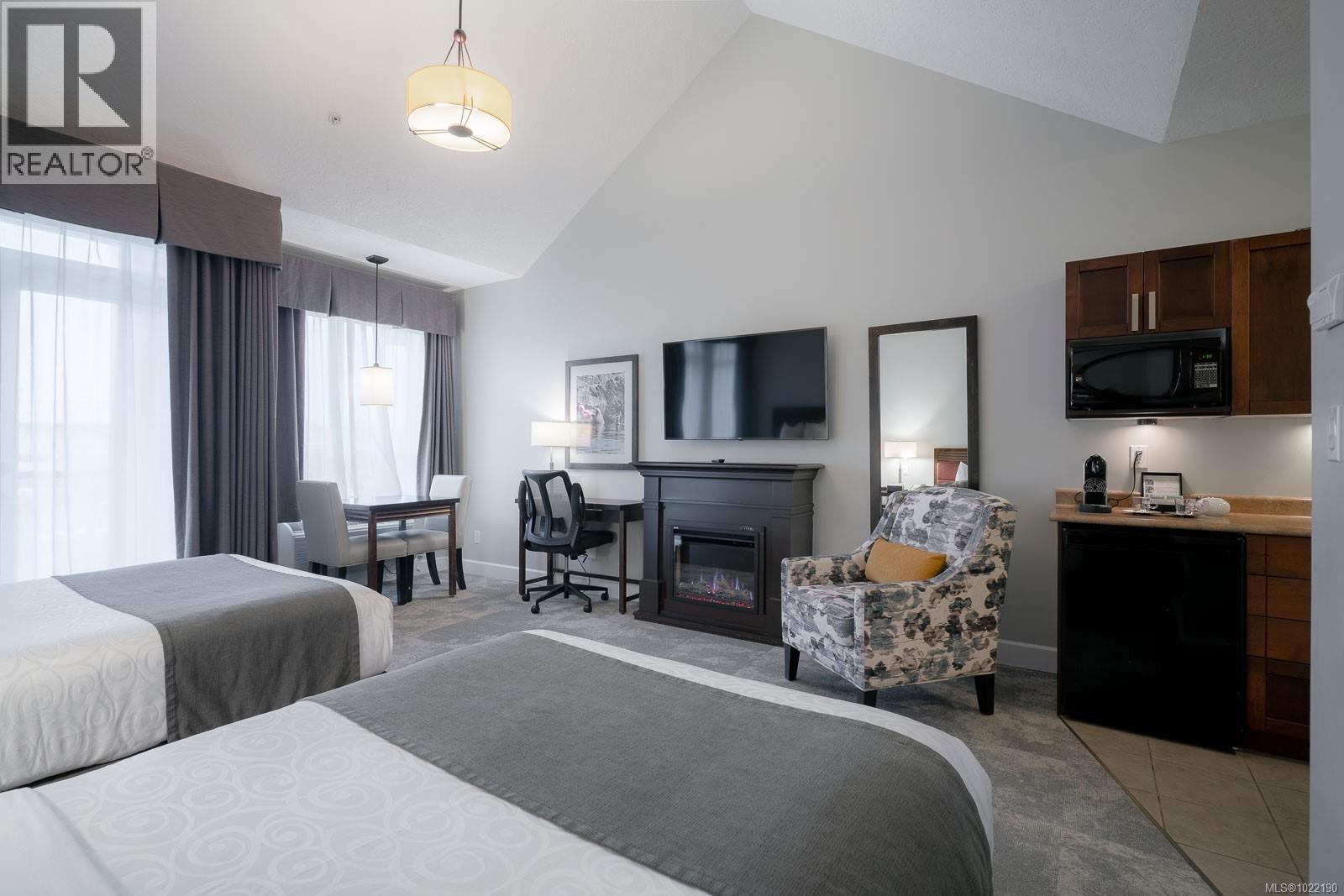 315C 1730 Riverside Lane, Courtenay