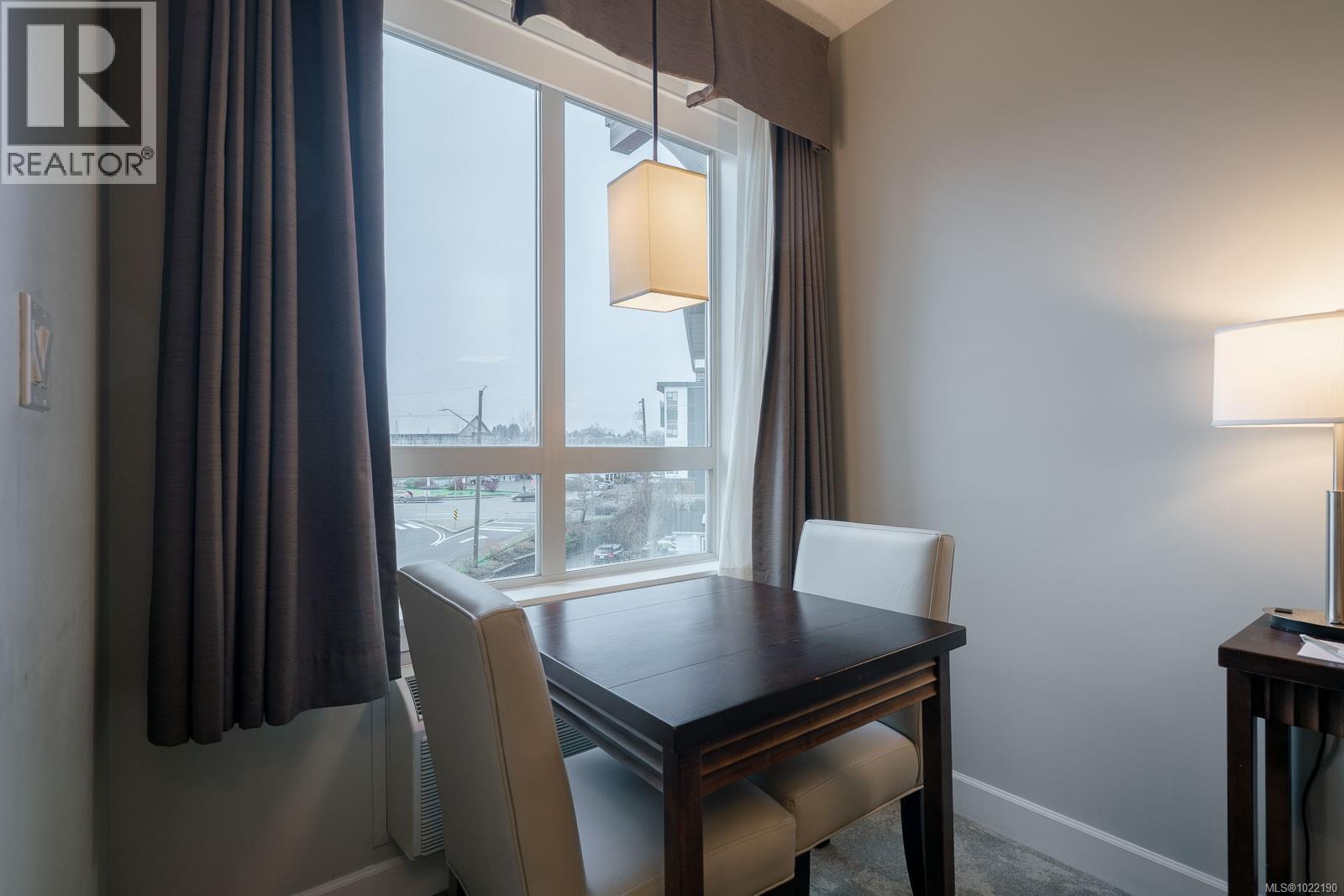 315C 1730 Riverside Lane, Courtenay