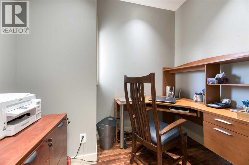 Single Family House for Sale in  Bowness Road NW Montgomery Calgary 