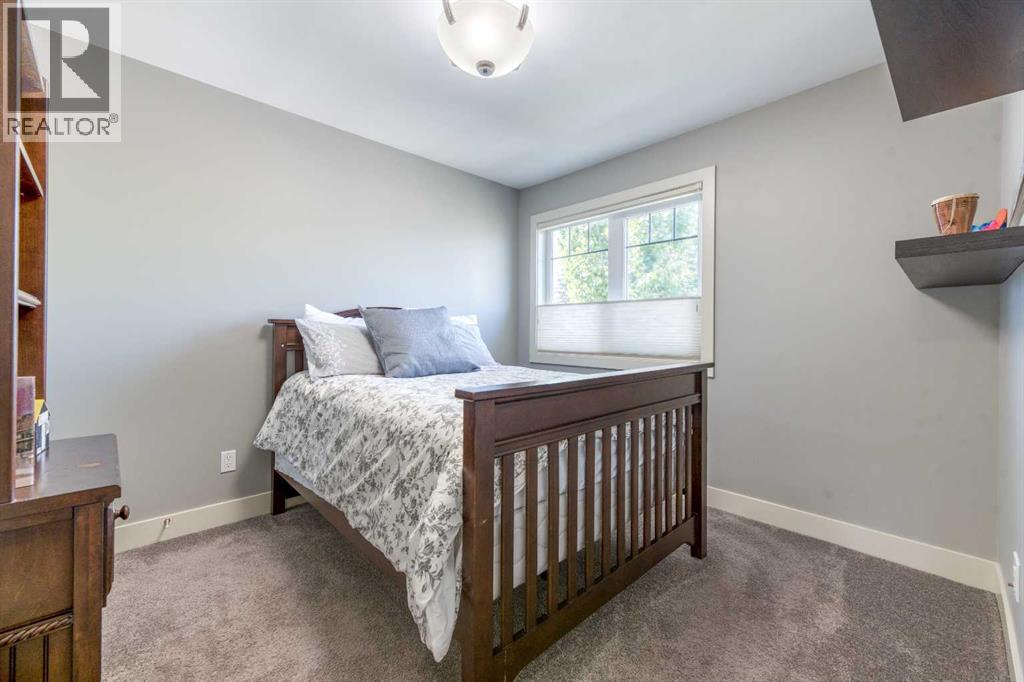 Single Family House for Sale in  Bowness Road NW Montgomery Calgary 