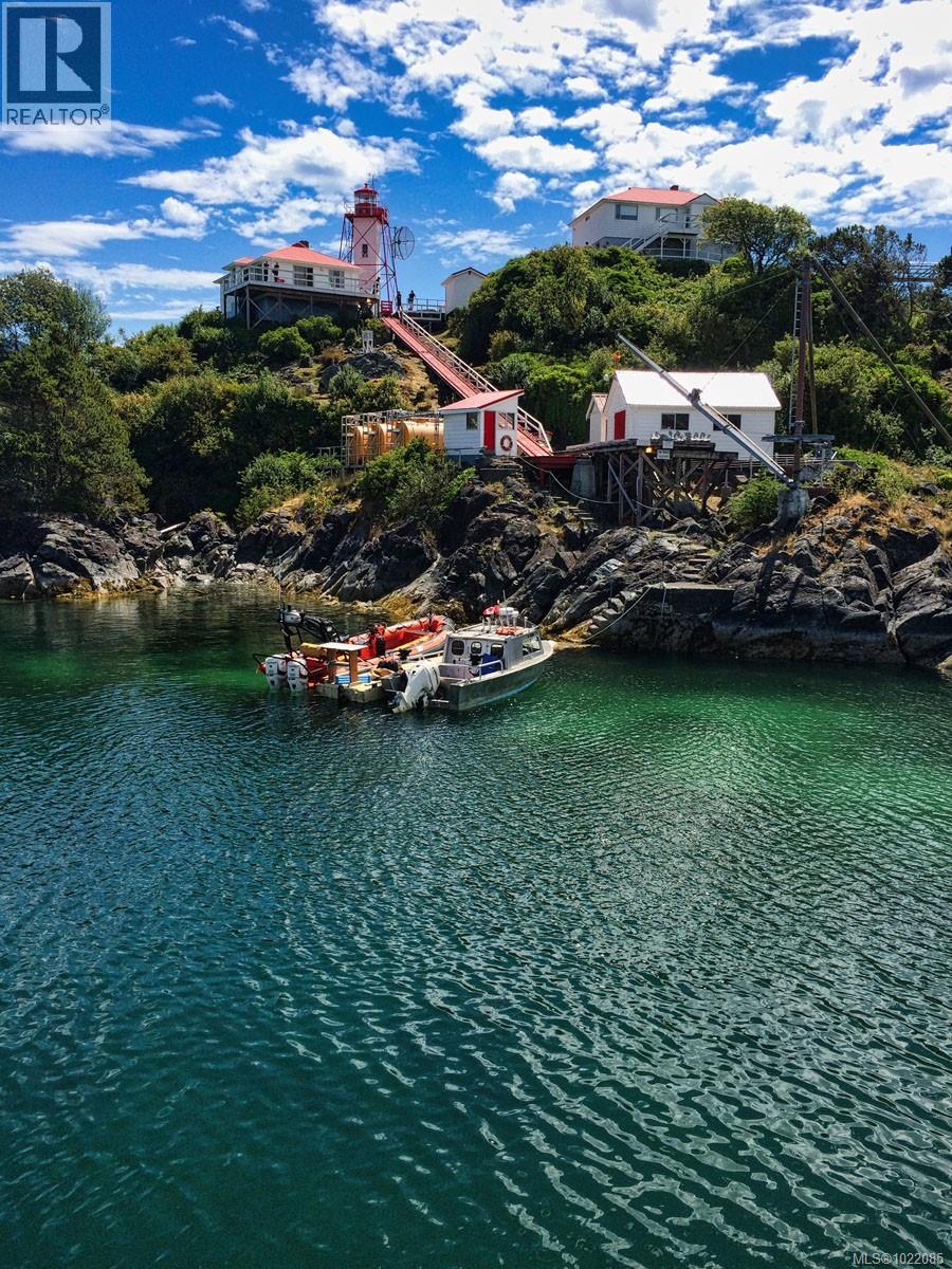 LOT 2 Nootka Island — photo 11