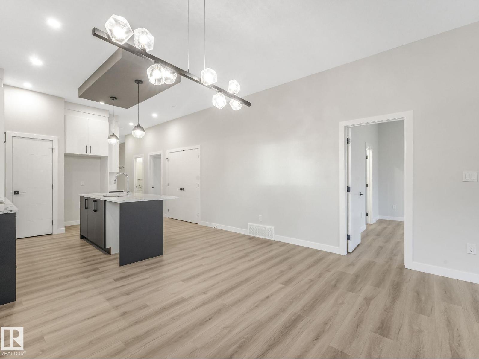 36 Dalquist bay, Leduc