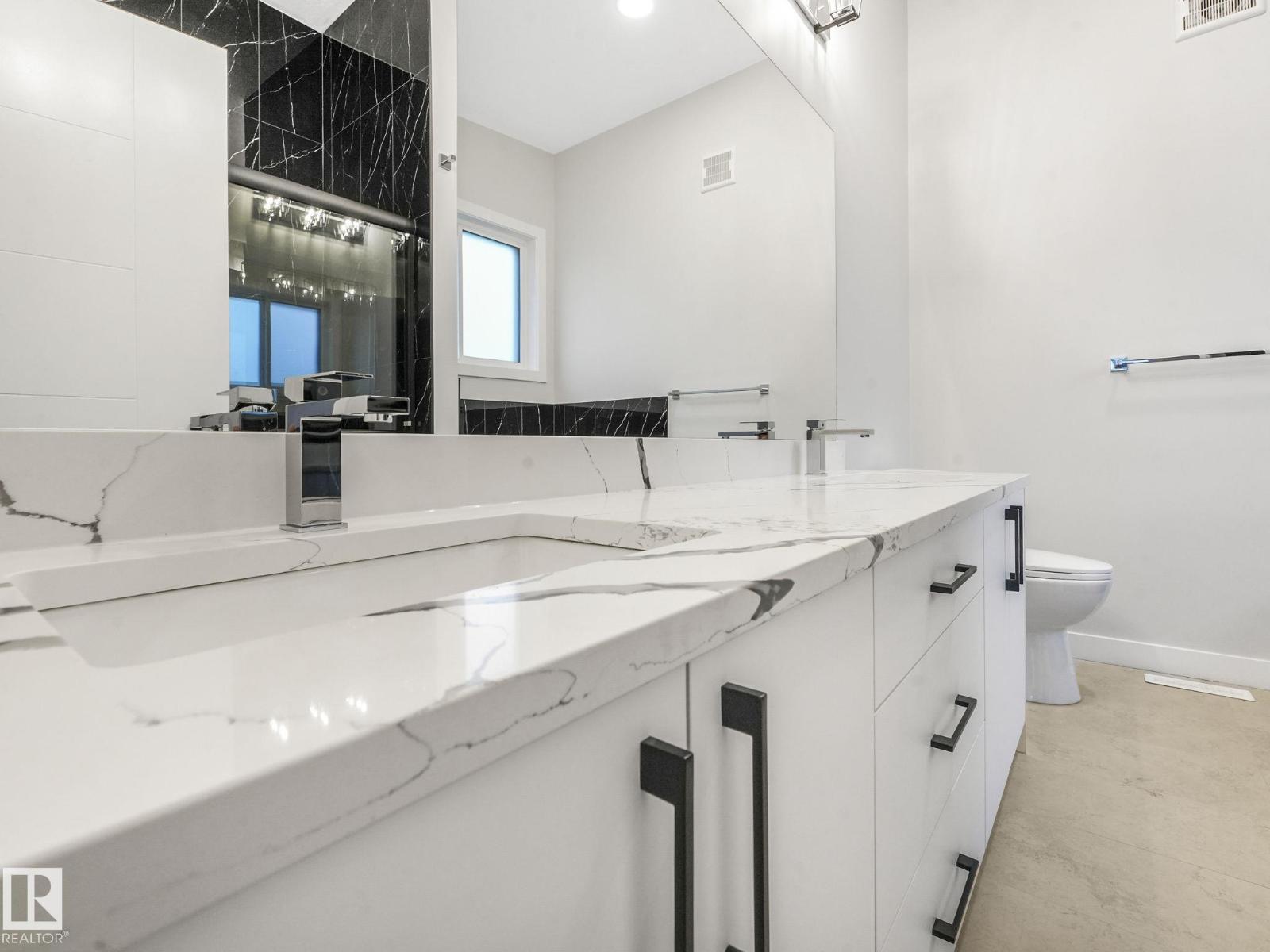 36 Dalquist bay, Leduc