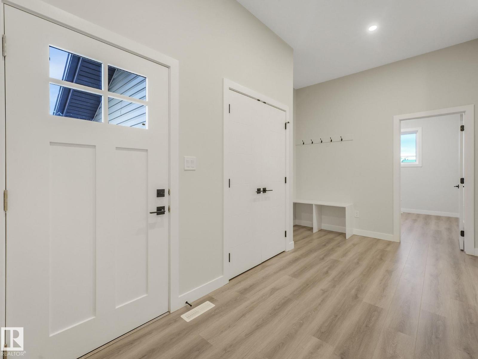 36 Dalquist bay, Leduc