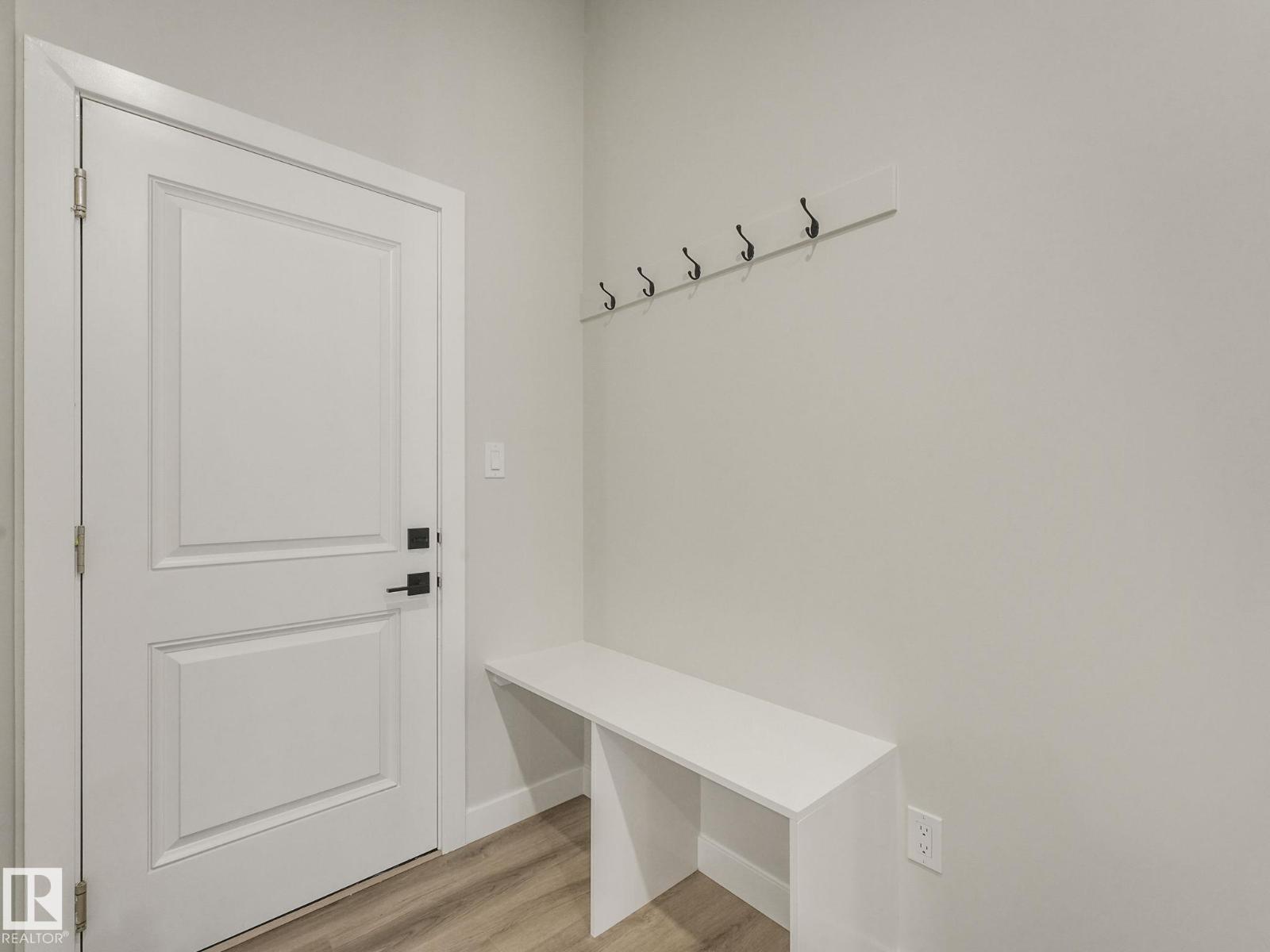 36 Dalquist bay, Leduc