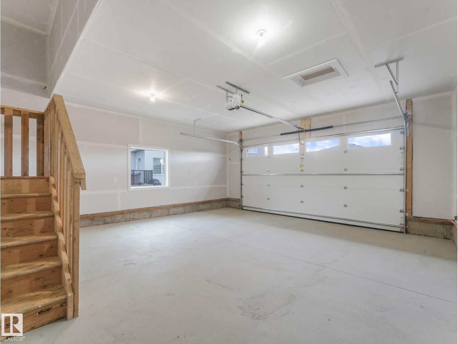 36 Dalquist bay, Leduc