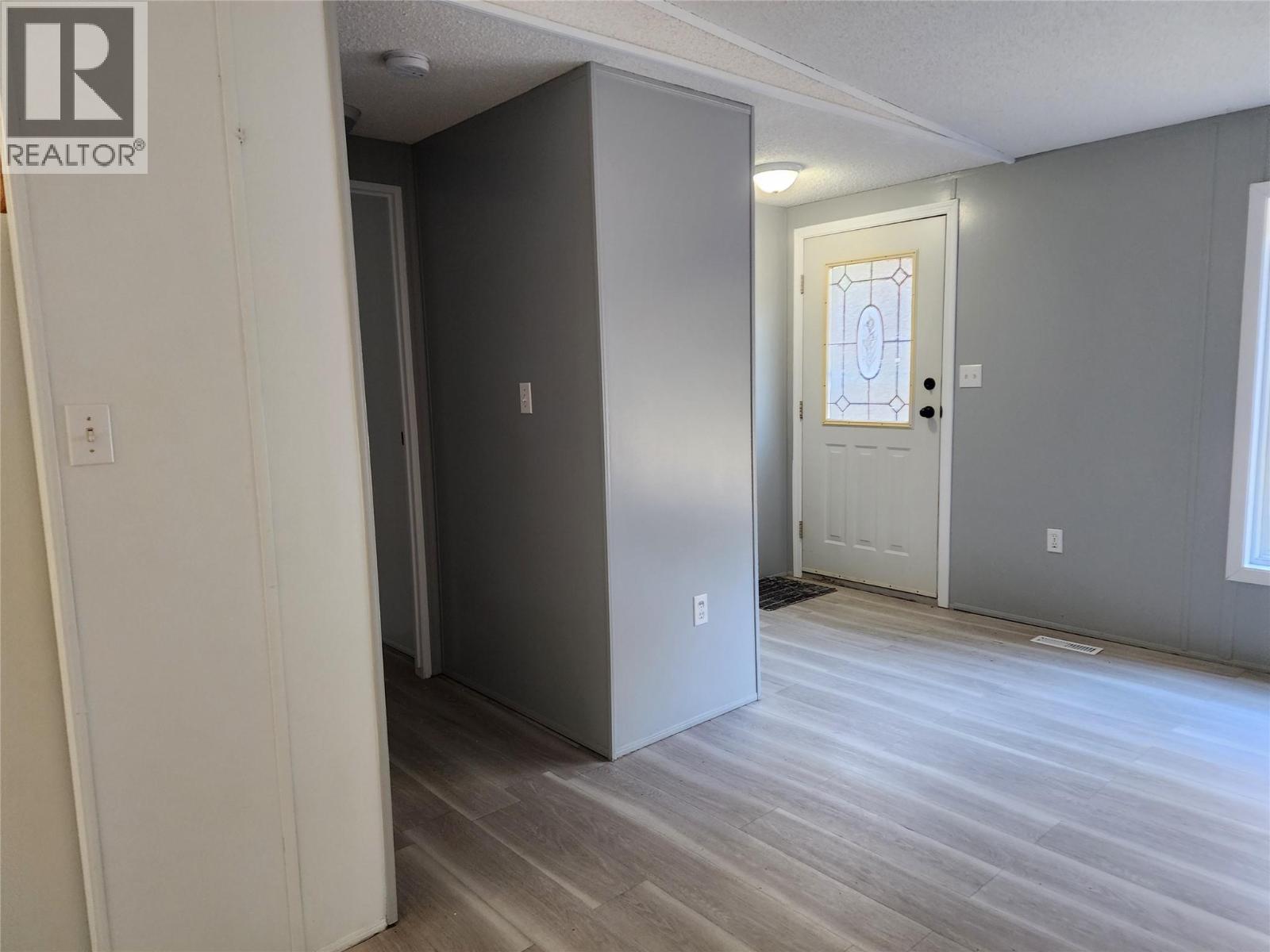 1531 MOUNTAIN RIDGE ROAD - 18