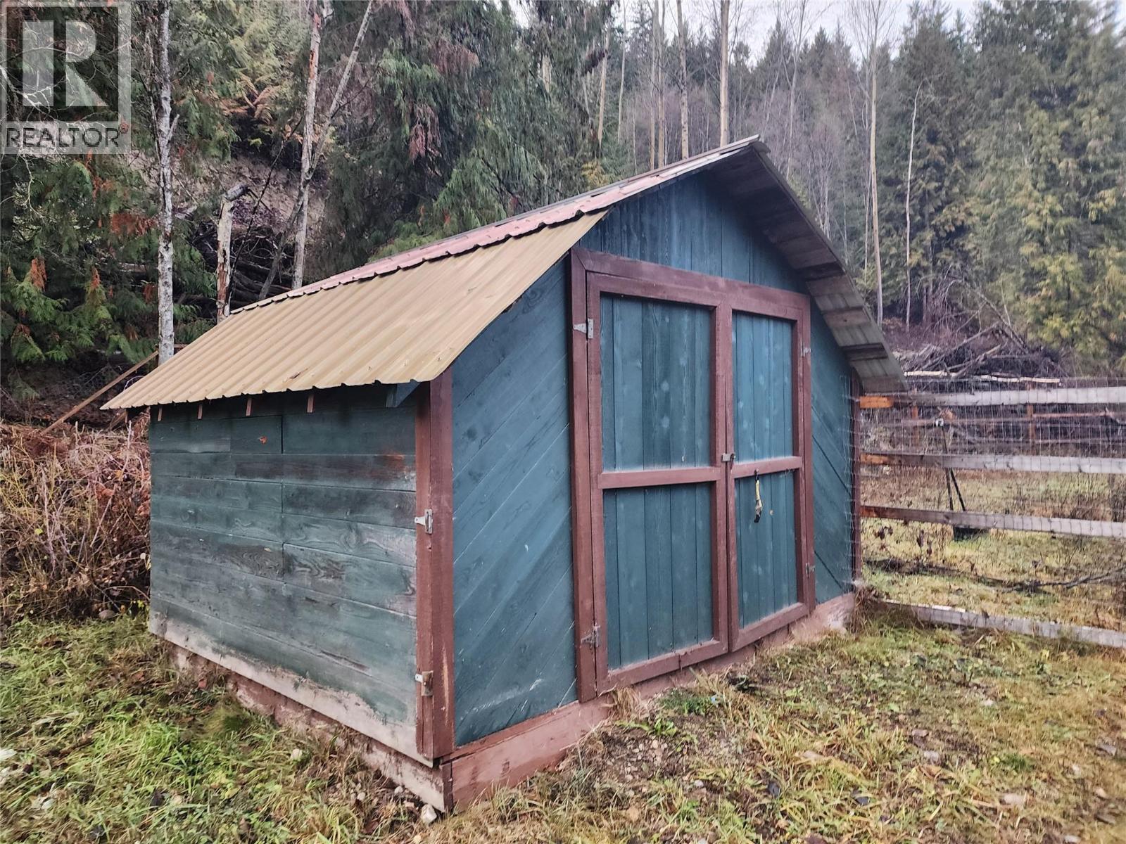 1531 MOUNTAIN RIDGE ROAD - 7