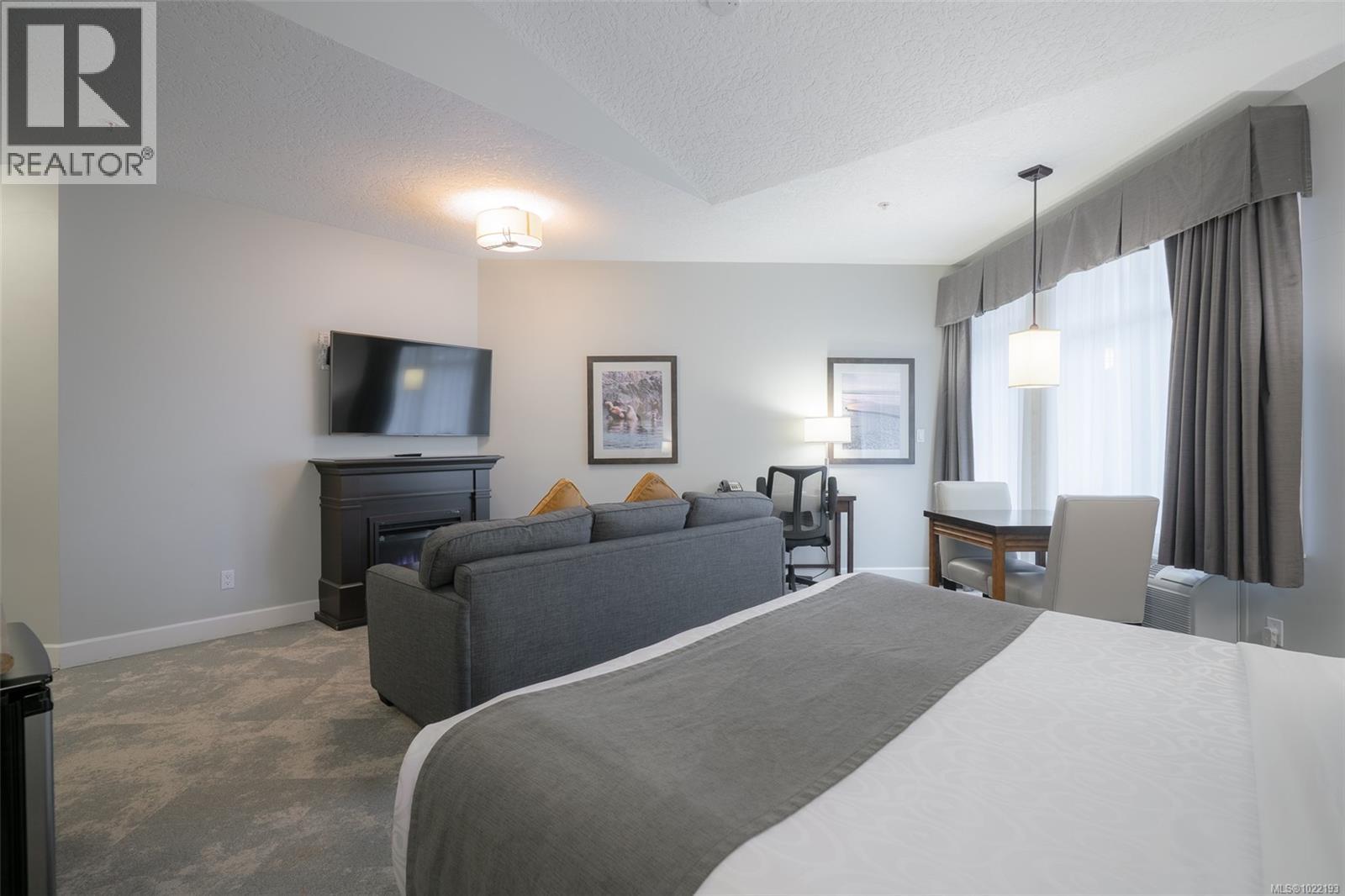 310D 1730 Riverside Lane, Courtenay