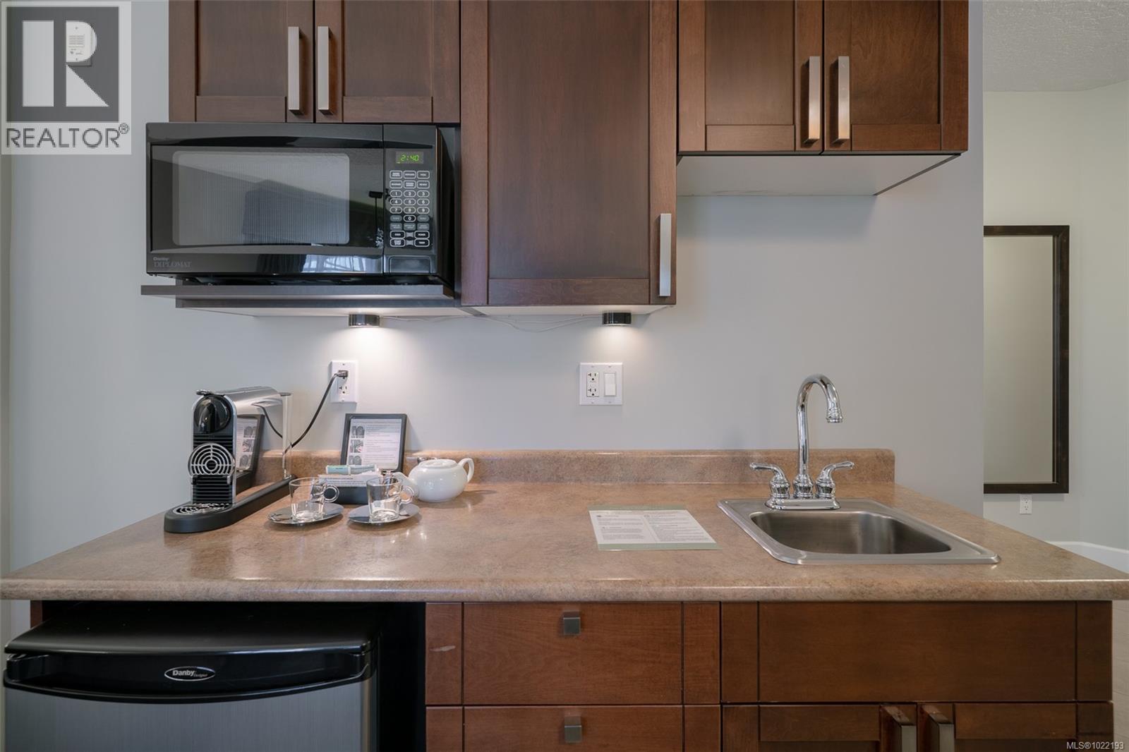 310D 1730 Riverside Lane, Courtenay