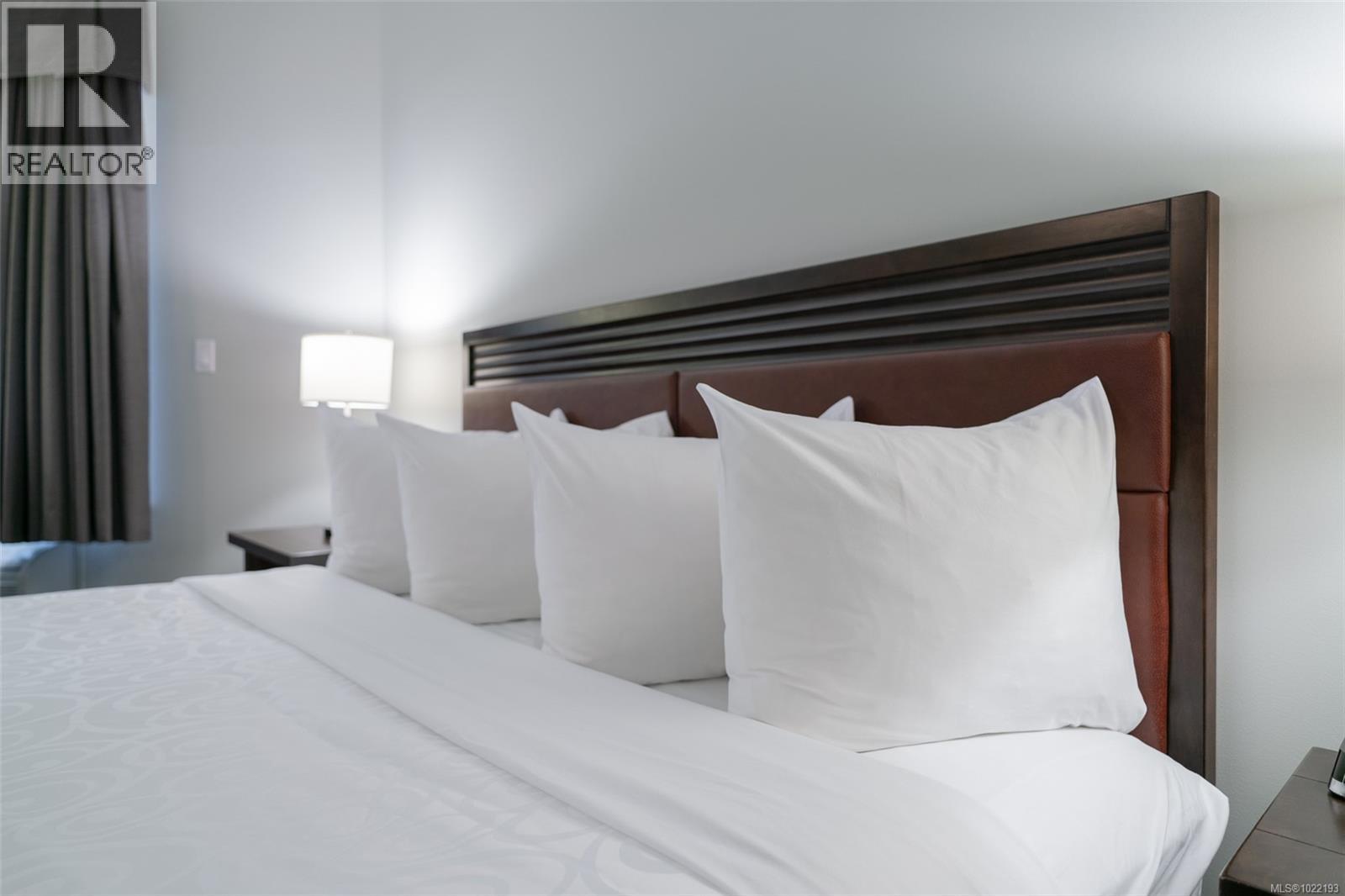 310D 1730 Riverside Lane, Courtenay