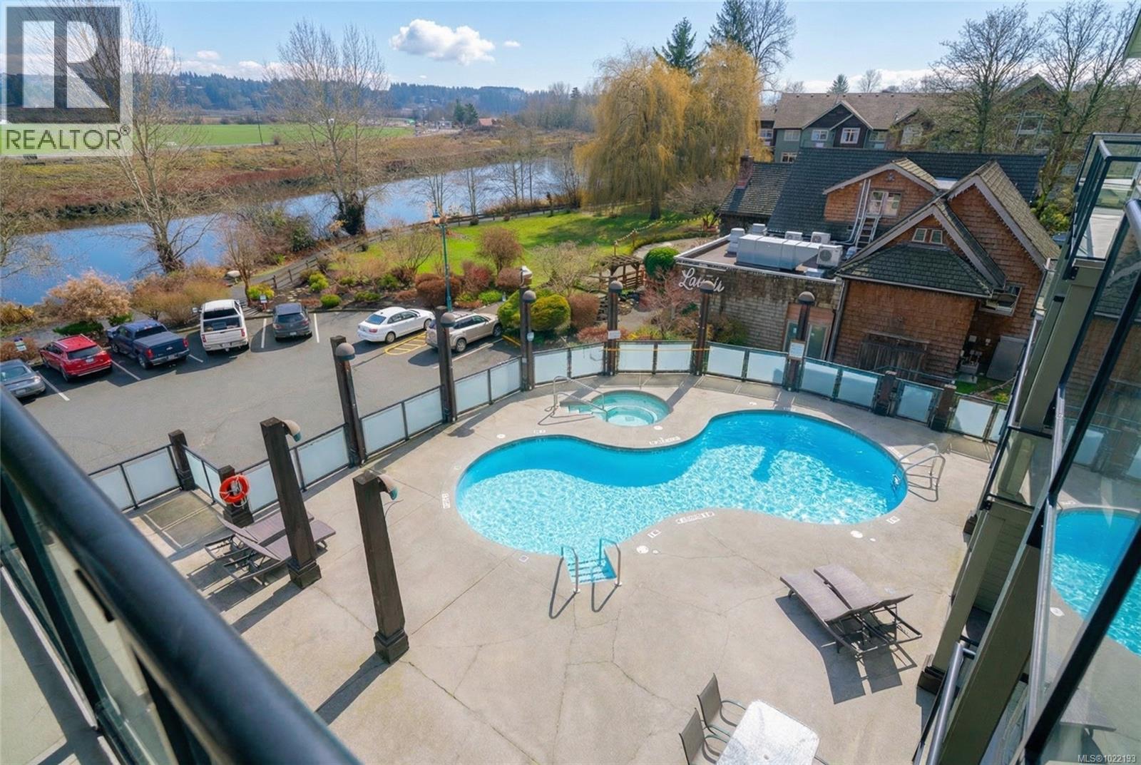 310D 1730 Riverside Lane, Courtenay
