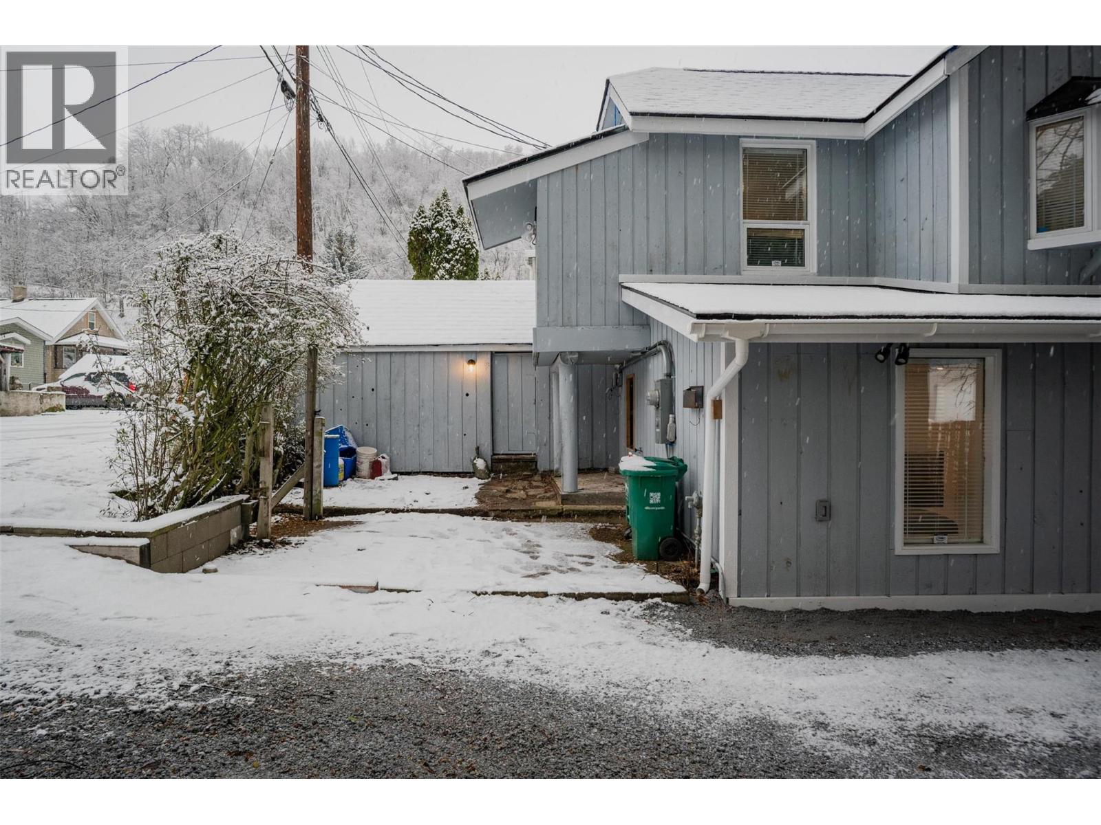 621 Turner Street, Warfield