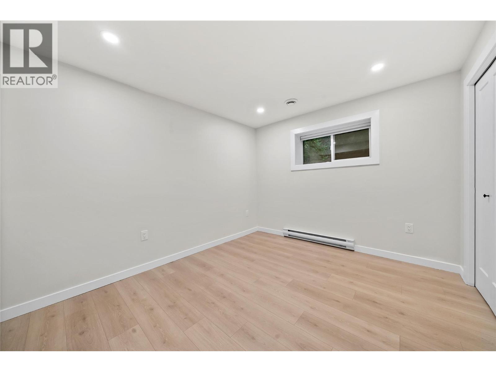 2022 Eagle Bay Road, Blind Bay