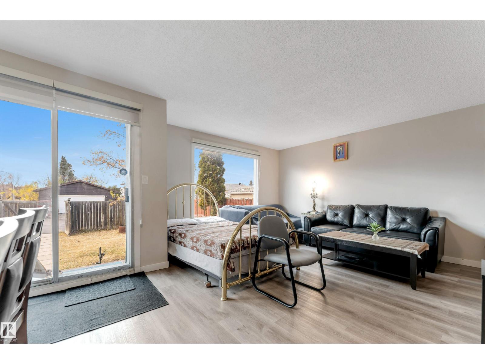 15304 121 ST NW, Edmonton