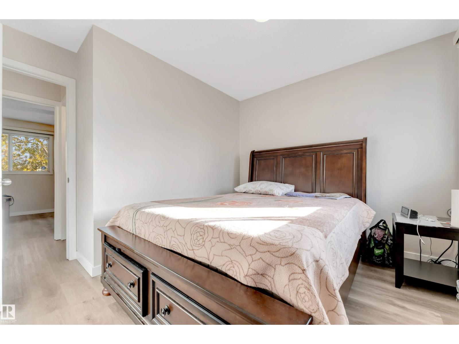 15304 121 ST NW, Edmonton