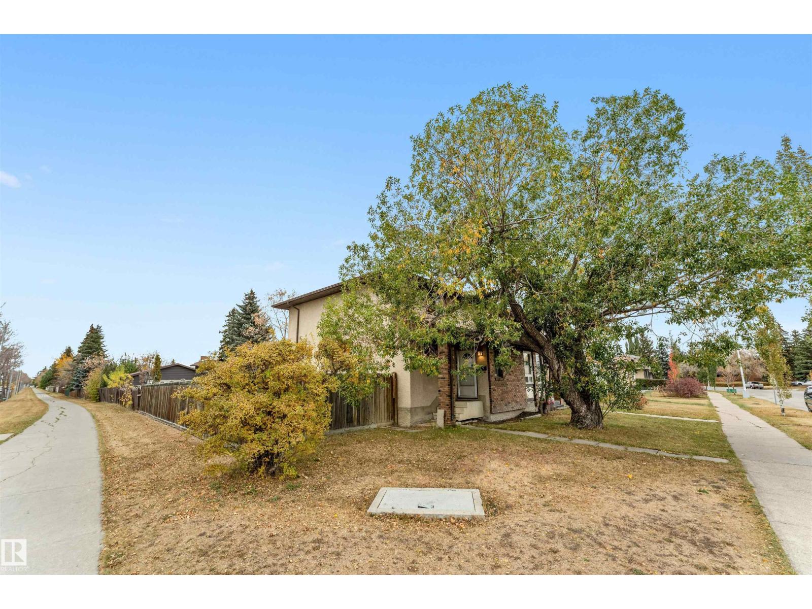 15304 121 ST NW, Edmonton