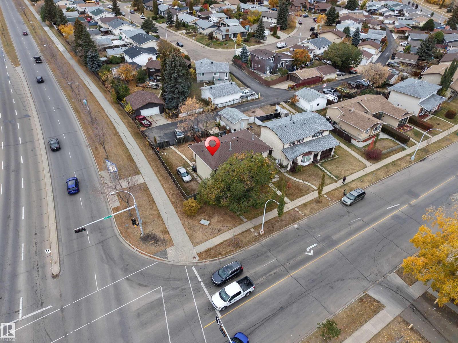 15304 121 ST NW, Edmonton