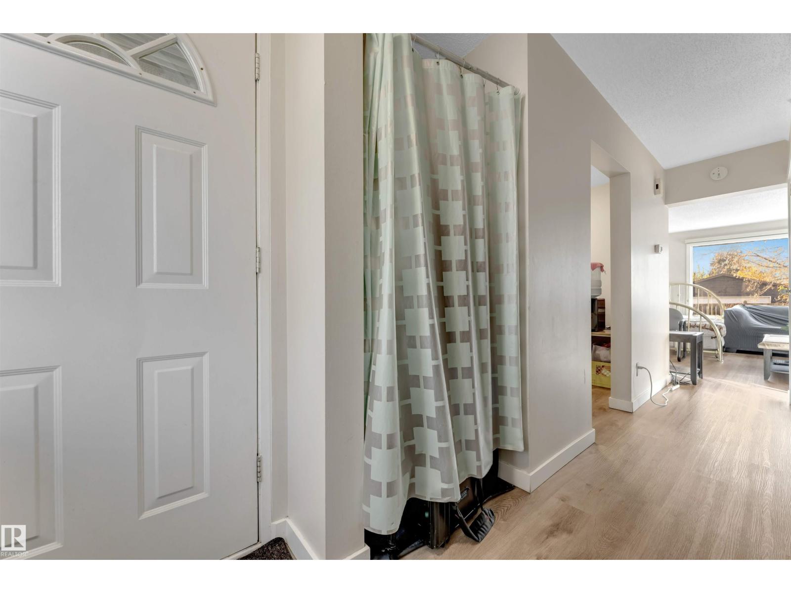 15304 121 ST NW, Edmonton