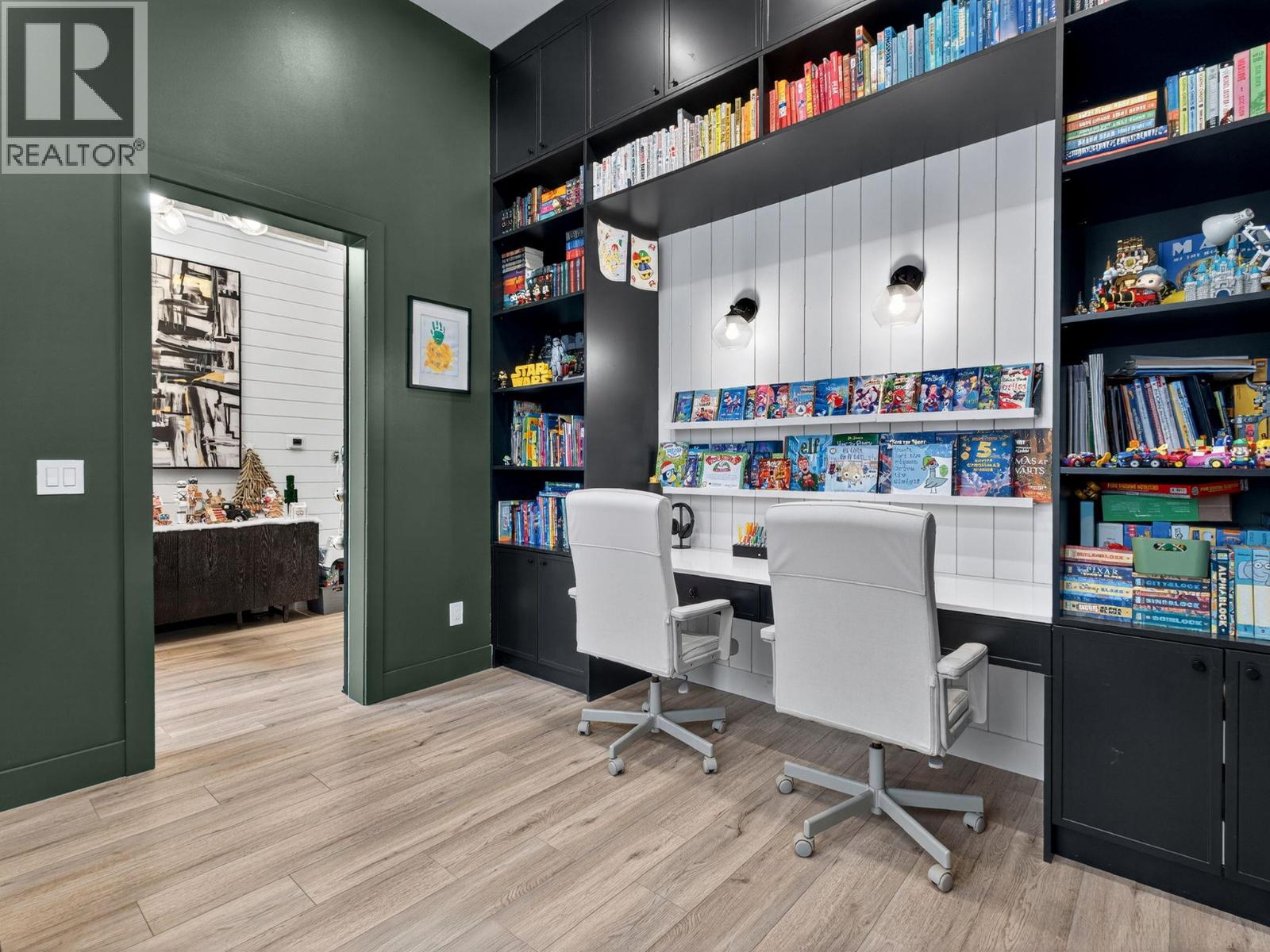  5300 Hedeman Court, Kelowna