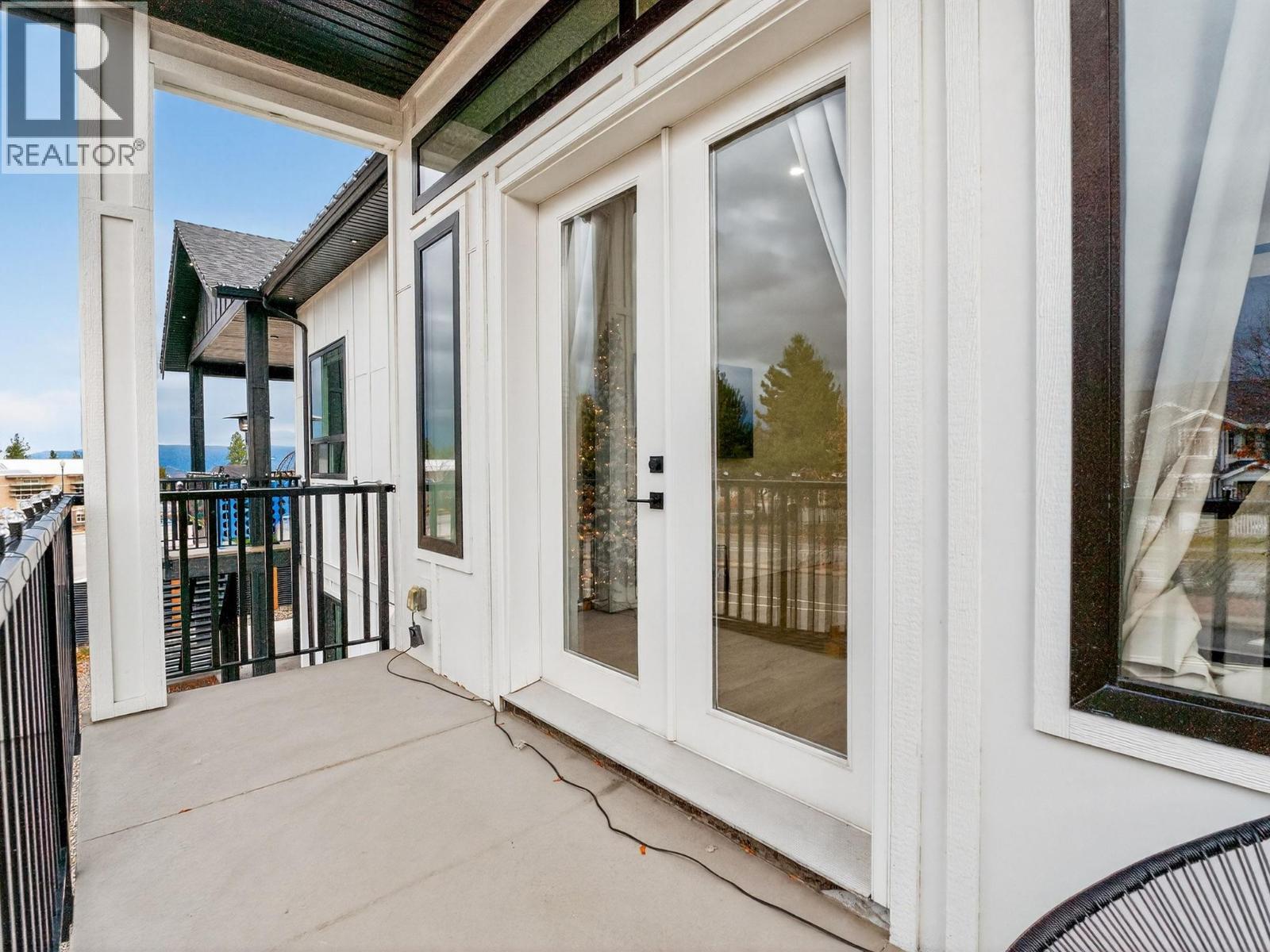  5300 Hedeman Court, Kelowna