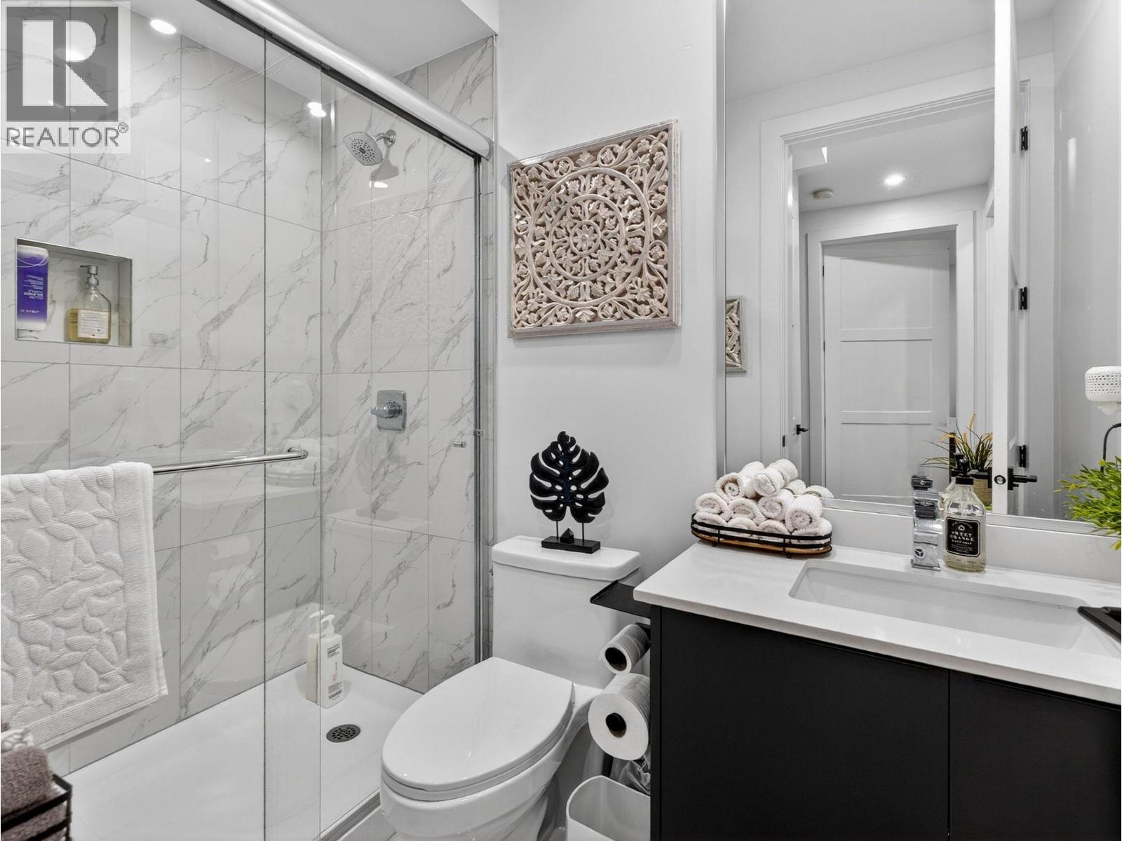 5300 Hedeman Court - 44