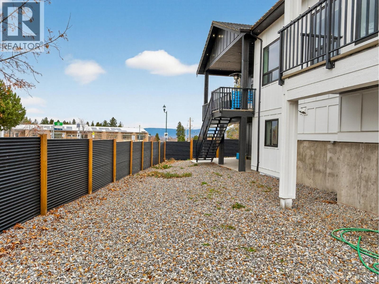 5300 Hedeman Court - 48