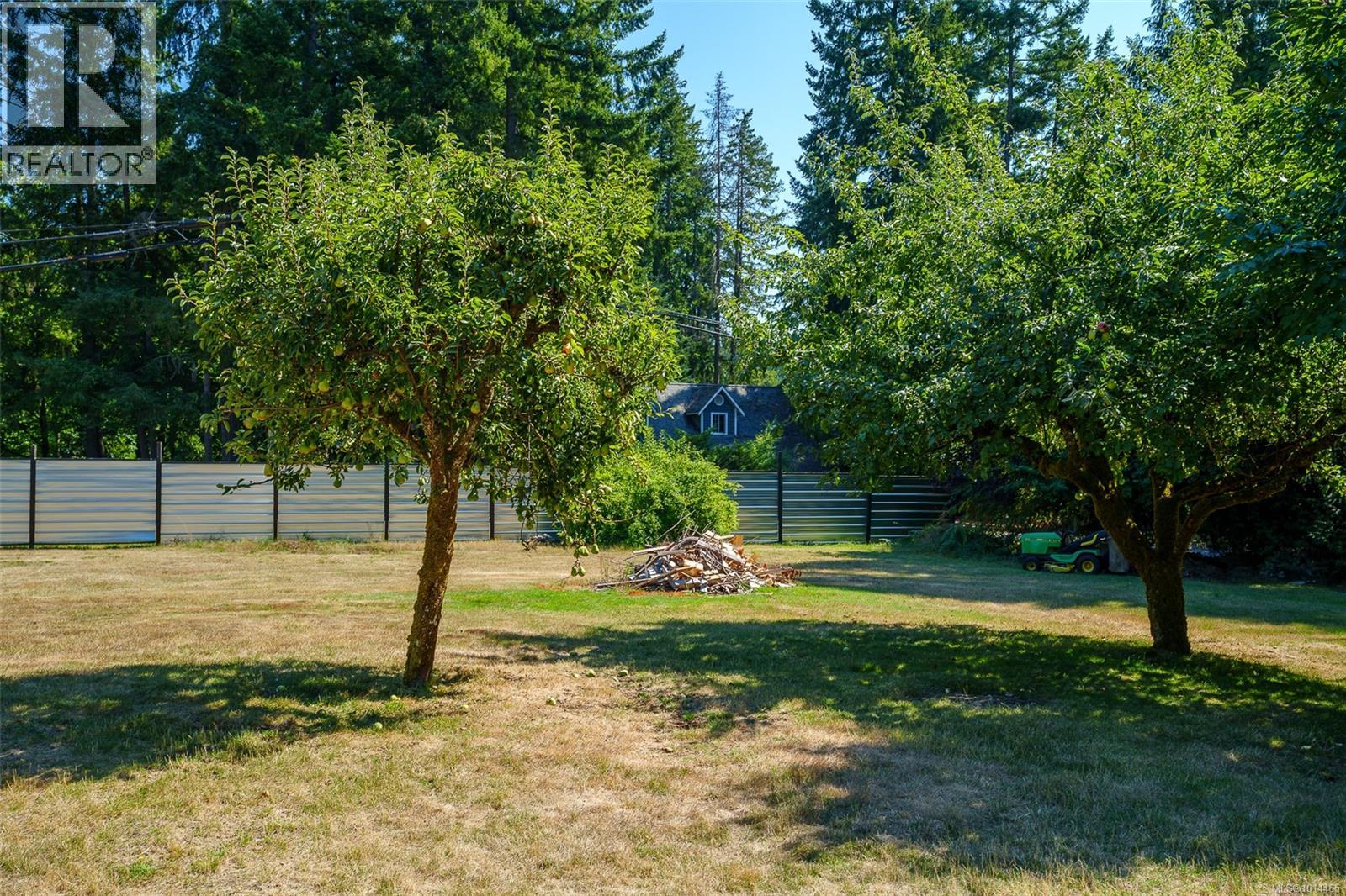 1405 Fisher Rd, Cobble Hill