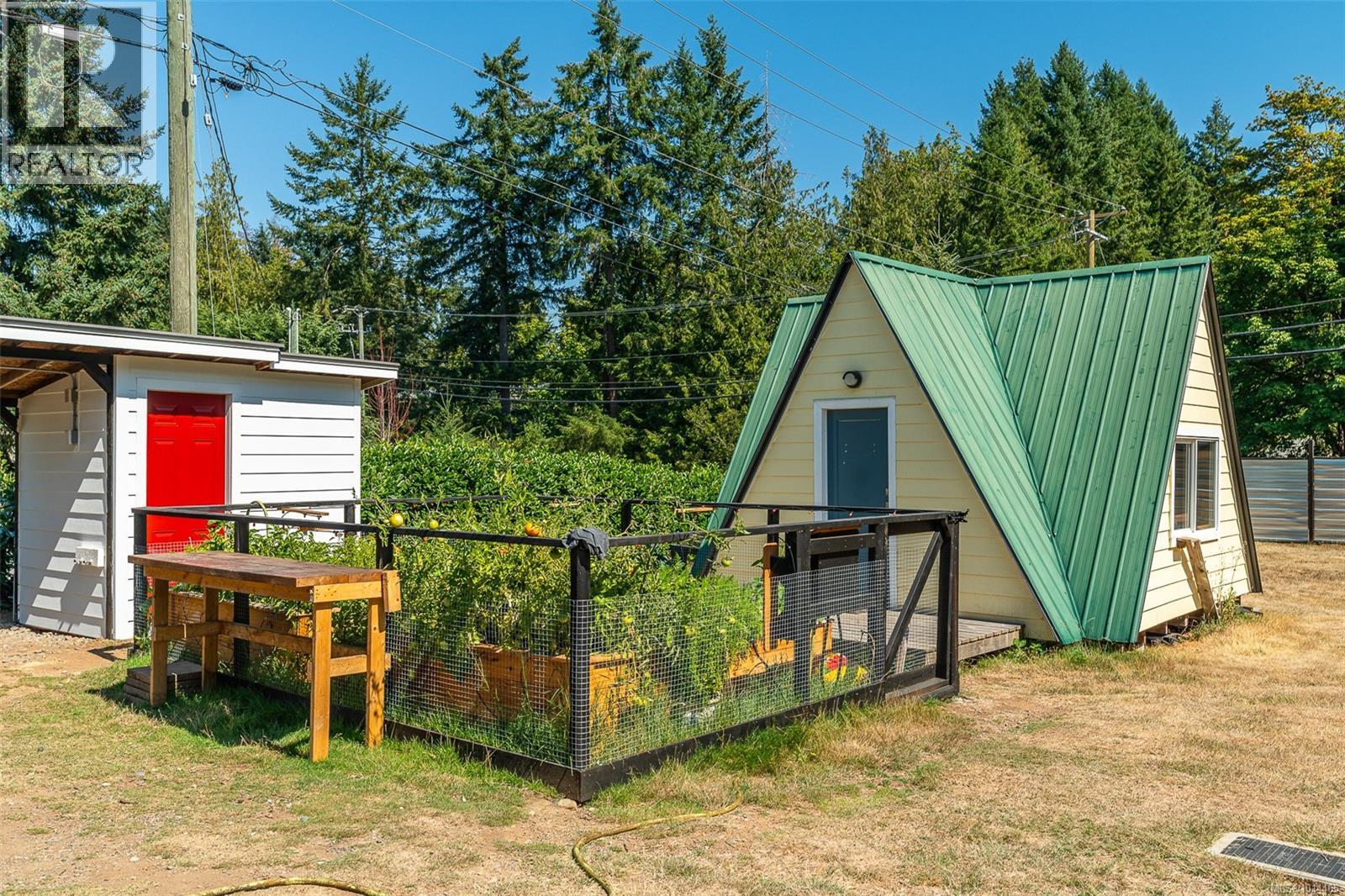 1405 Fisher Rd, Cobble Hill