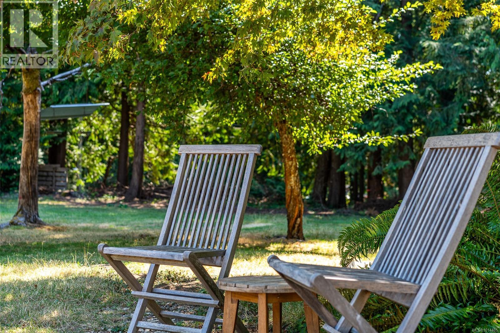 1405 Fisher Rd, Cobble Hill