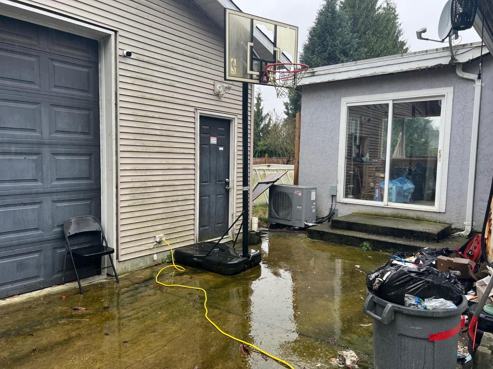 32062 HILLCREST AVENUE, Mission