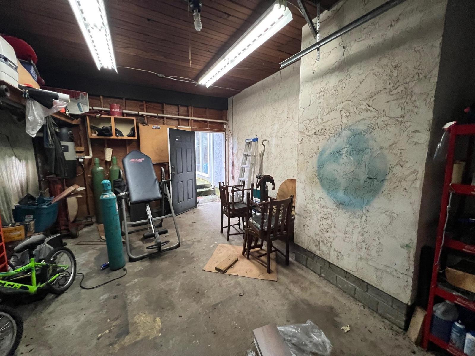 32062 HILLCREST AVENUE, Mission